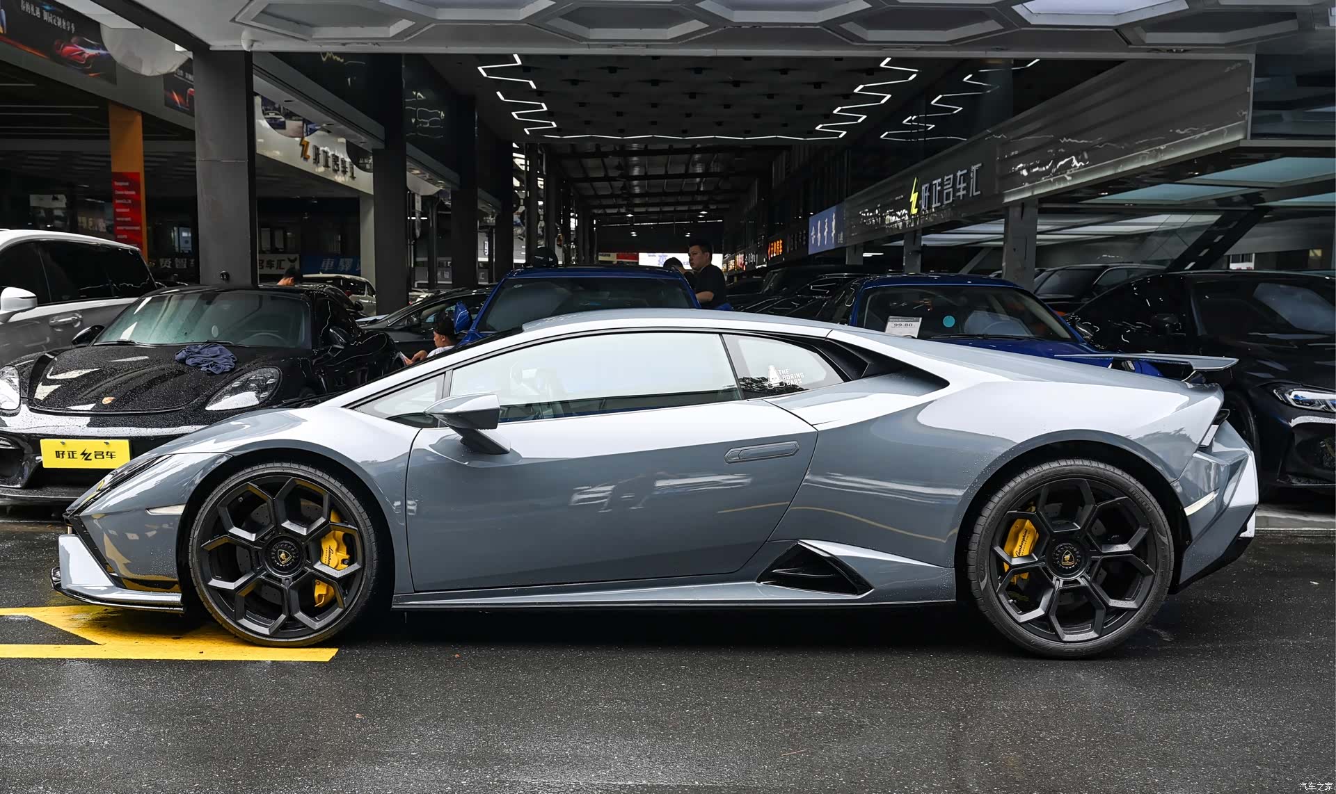 Lamborghini Huracán, 2016 2