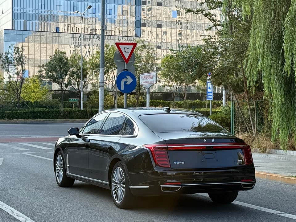 Hongqi H9