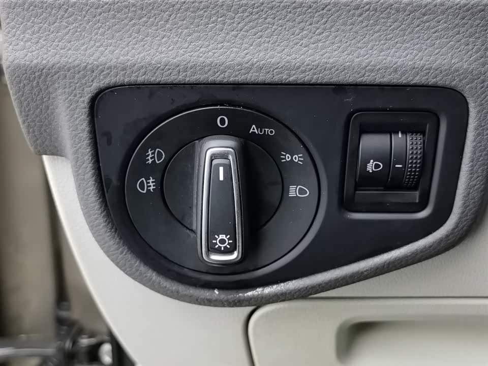 Volkswagen Golf*Jiayu