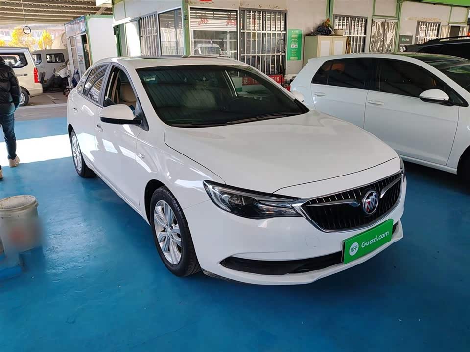 Buick Yinglang