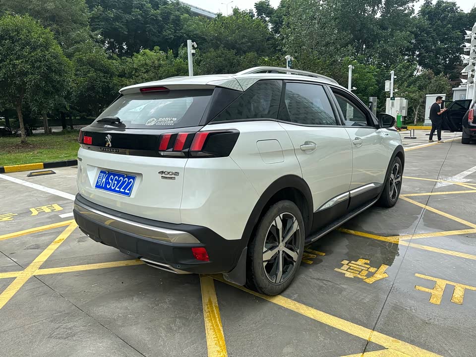 Peugeot 4008