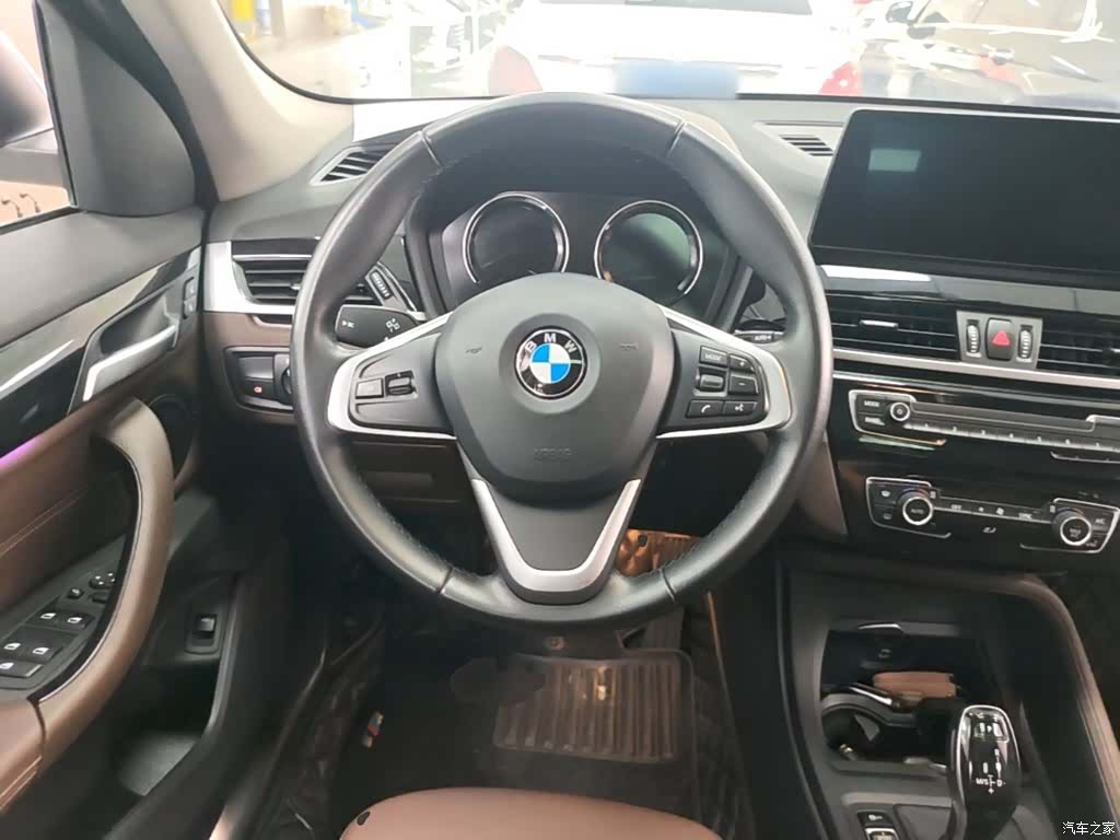 BMW X1, 2020 11
