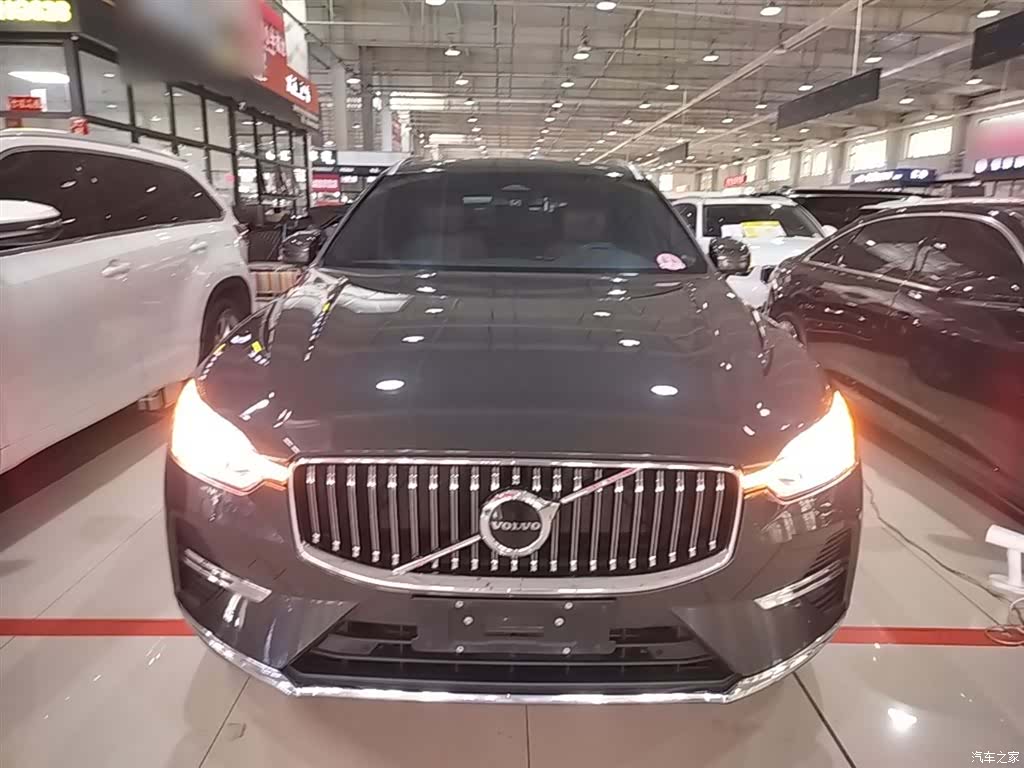 Volvo XC60, 2022 3
