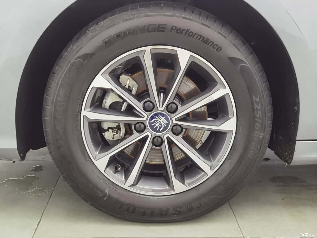 BYD Qin, 2024 17