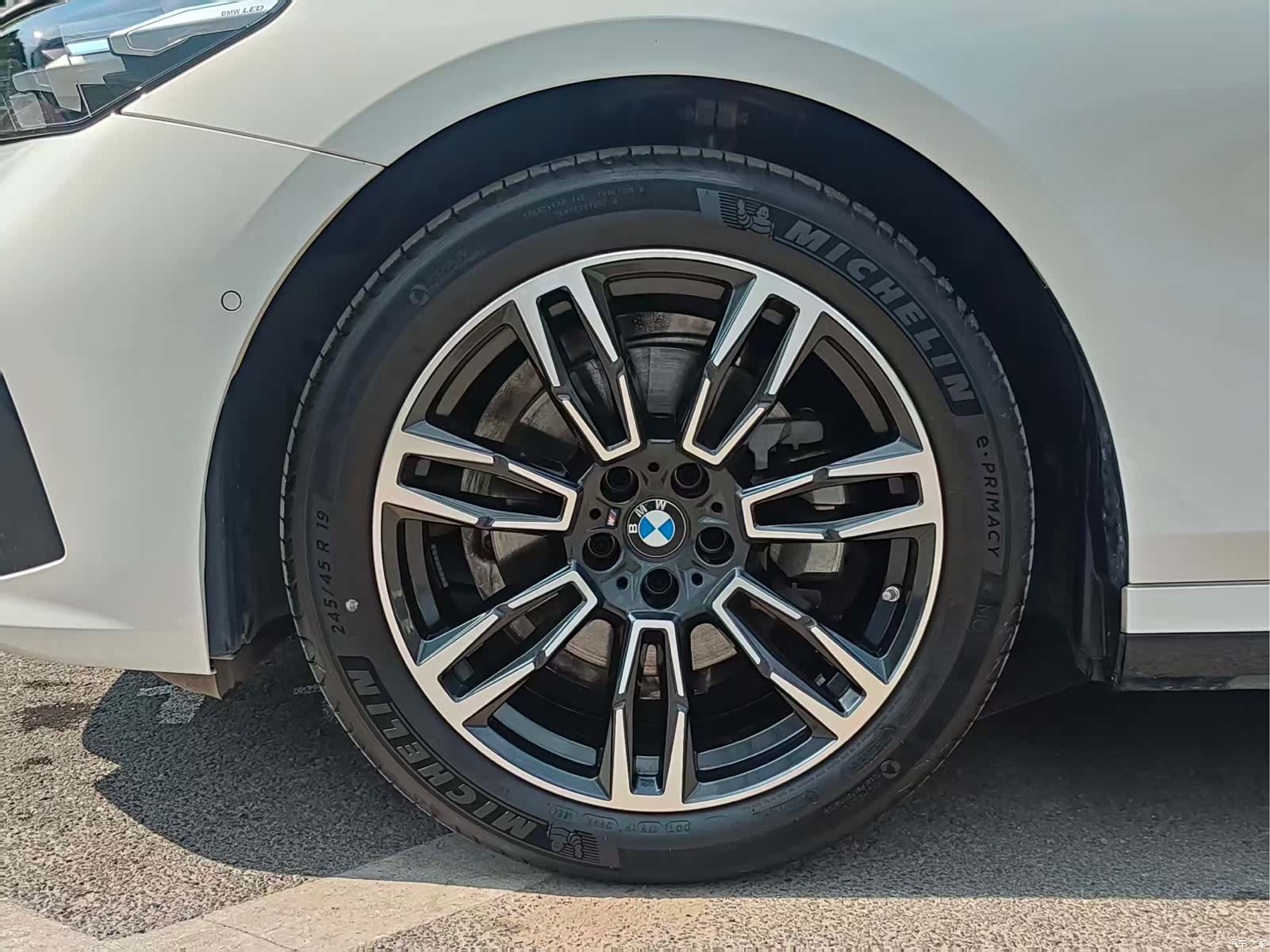 BMW 5 Series, 2025 4
