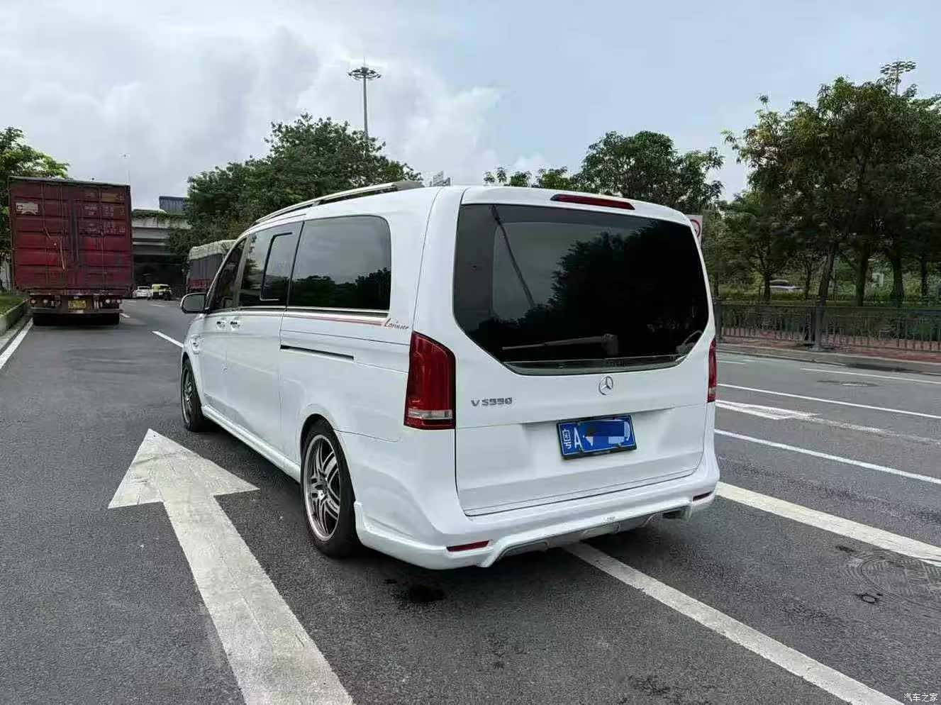 Mercedes-Benz V-Class, 2018 4