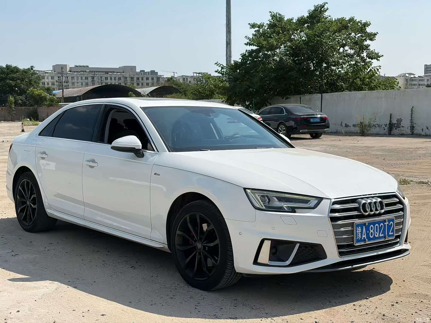 Audi A4L, 2019 3