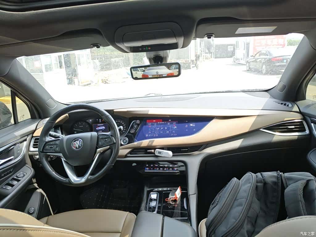 Buick Enclave, 2021 10