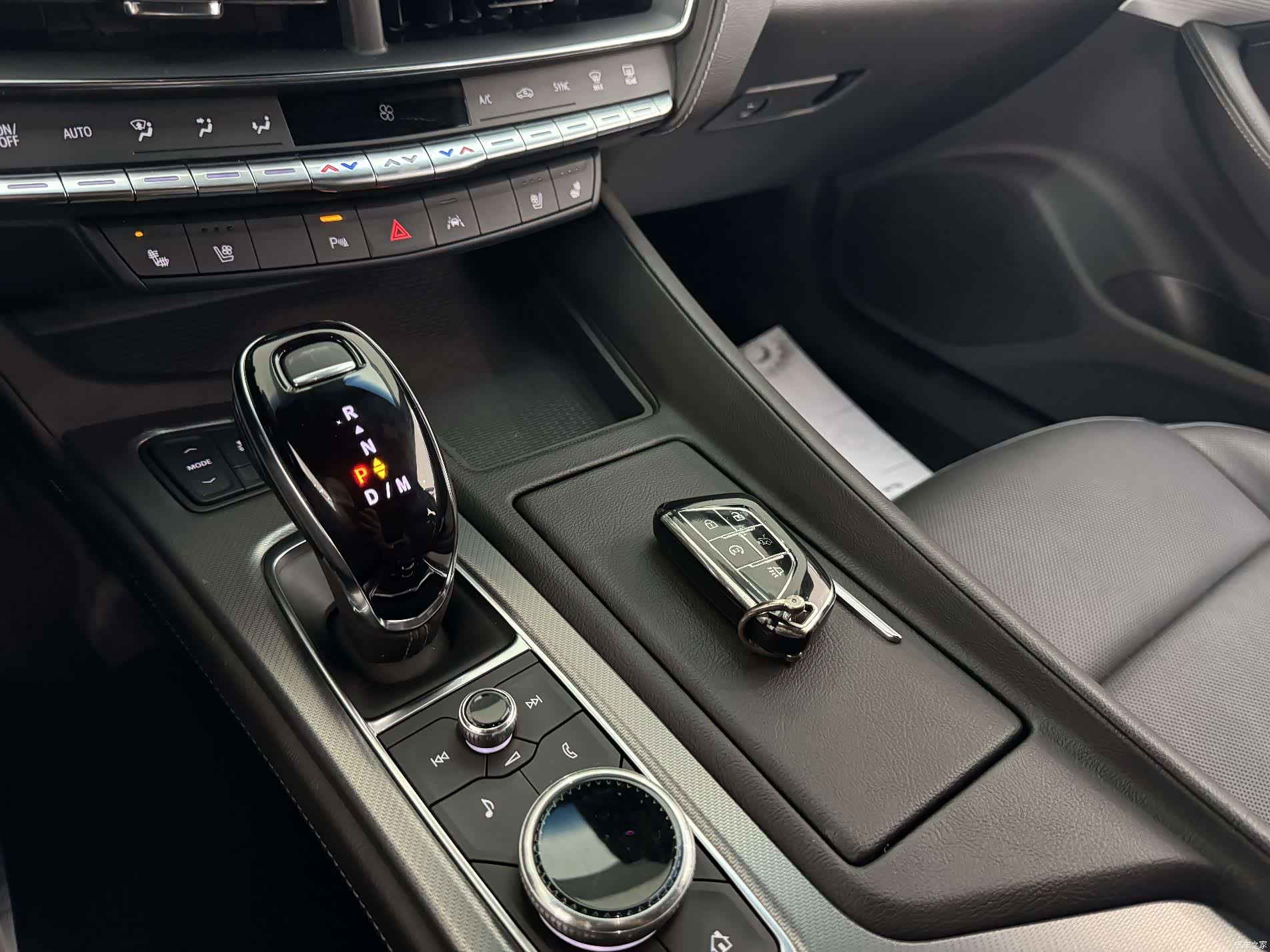 Cadillac CT5, 2024 9