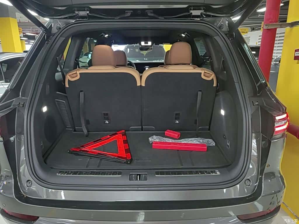 Li Auto ONE, 2022 19