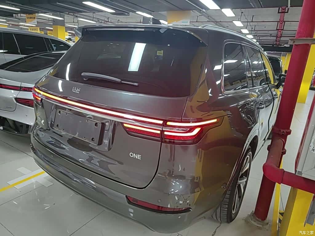 Li Auto ONE, 2022 7