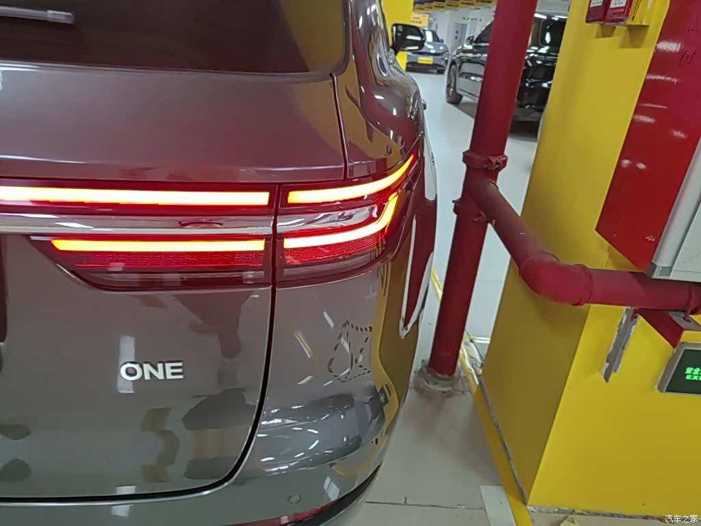 Li Auto ONE, 2022 8