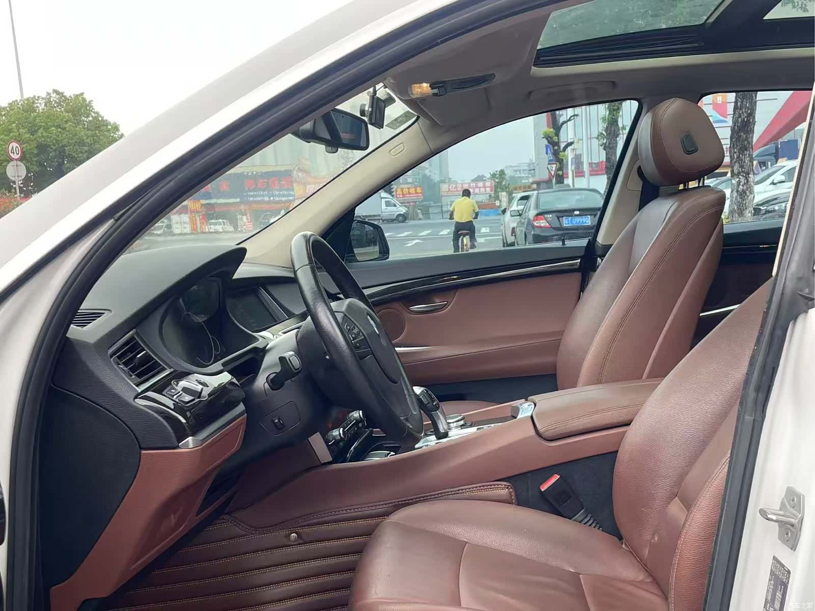 BMW 5 Series, 2016 4