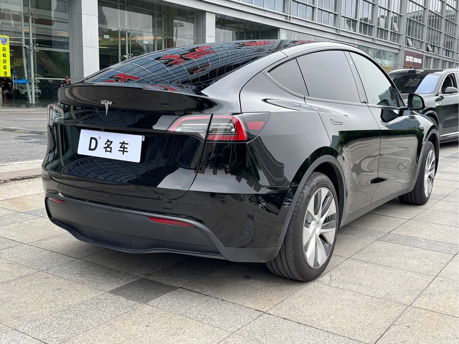 Tesla Model Y, 2023 8