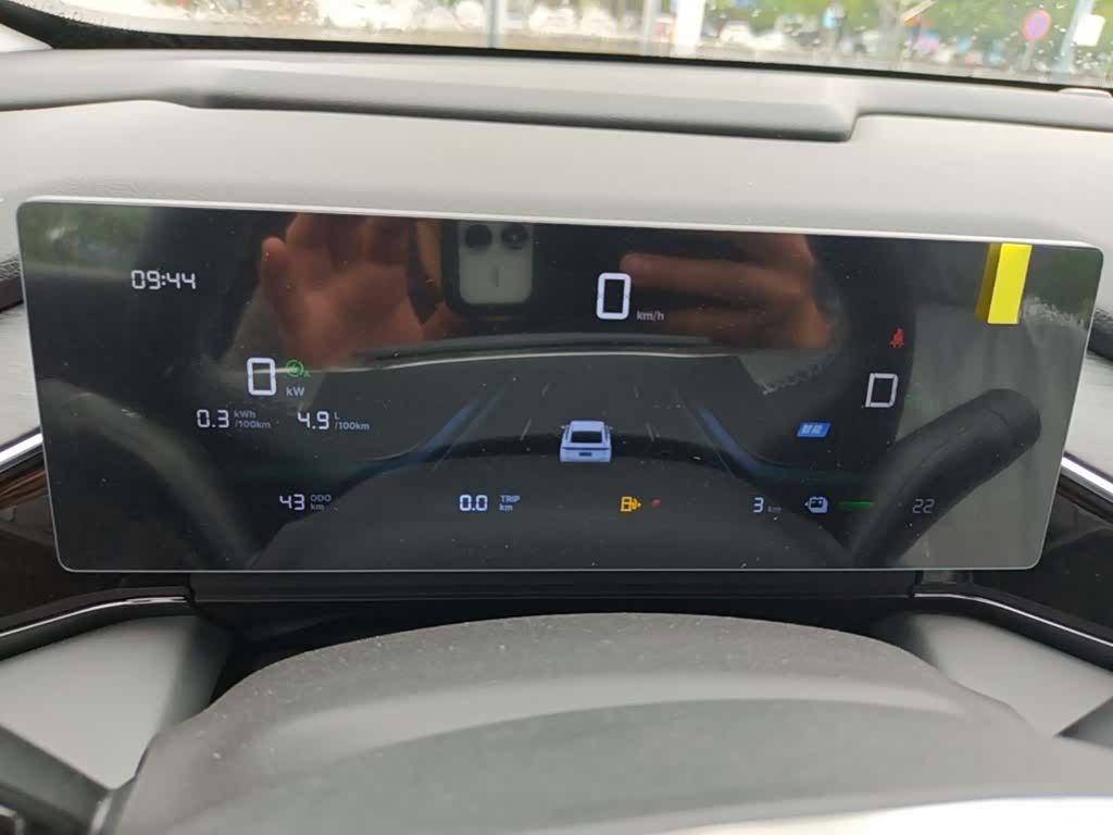 Geely Galaxy L6, 2025 12