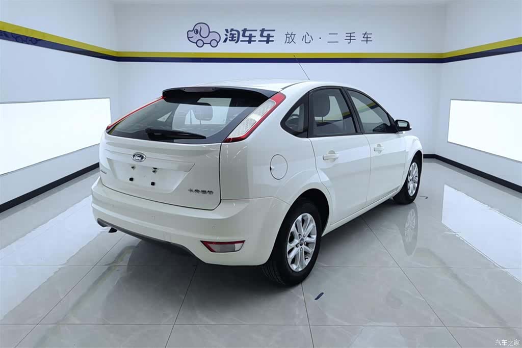 Ford Focus, 2013 3