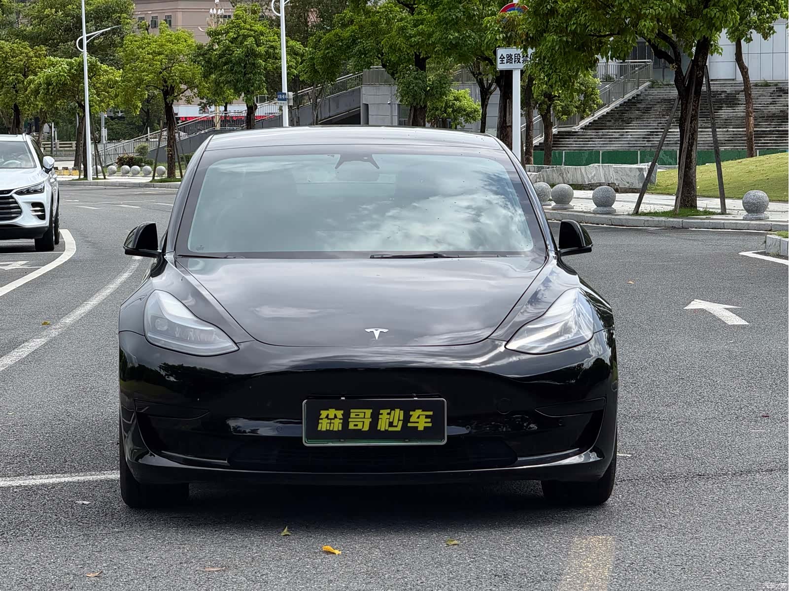 Tesla Model 3, 2023 2