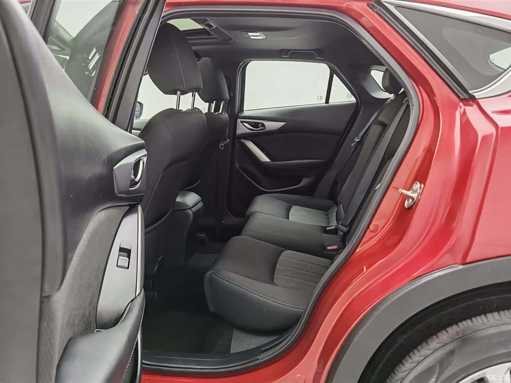 Mazda CX-4, 2019 15
