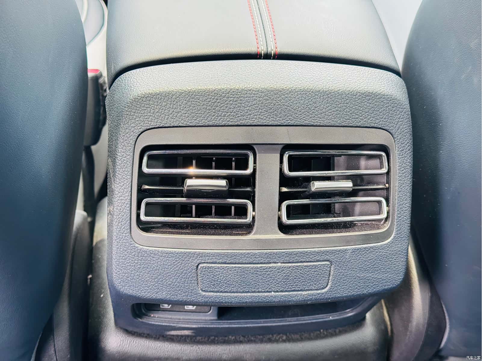 BYD Qin, 2023 12