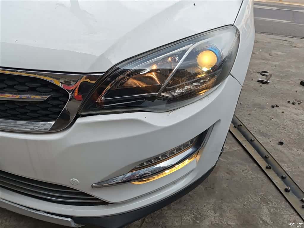 Zotye X5, 2018 24