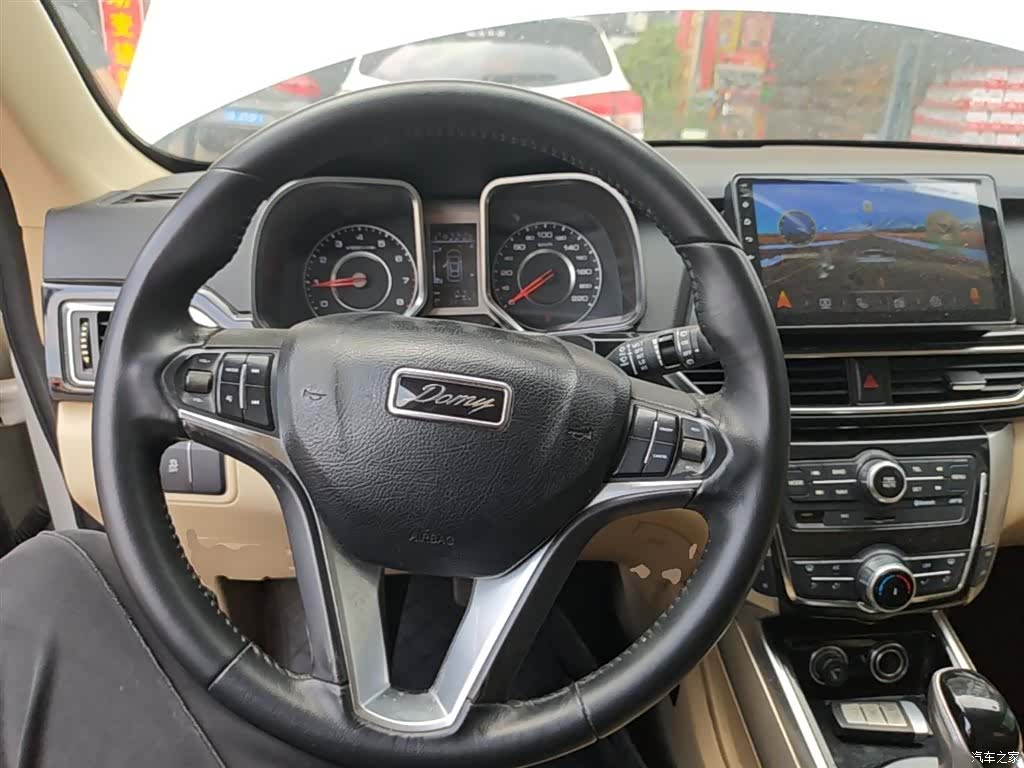 Zotye X5, 2018 11