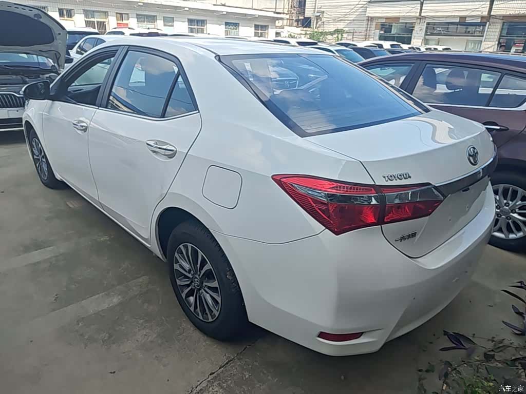 Toyota Corolla, 2019 все фото
