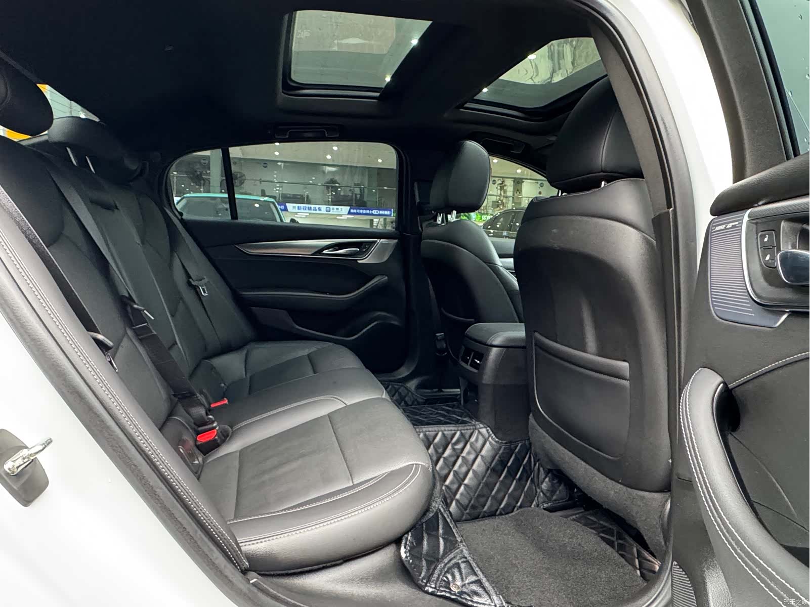 Cadillac CT5, 2022 7