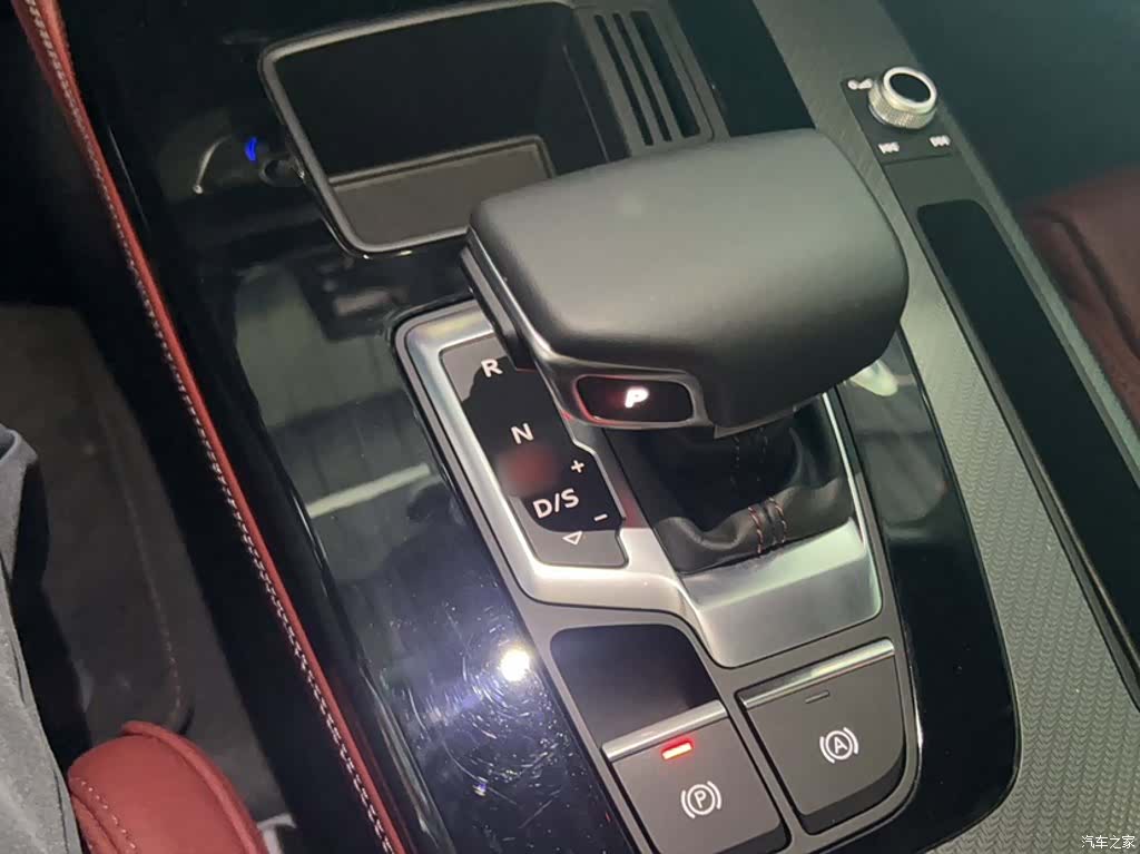 Audi Q5L, 2023 8