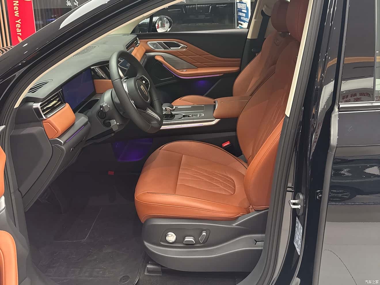 Hongqi HS7, 2026 9