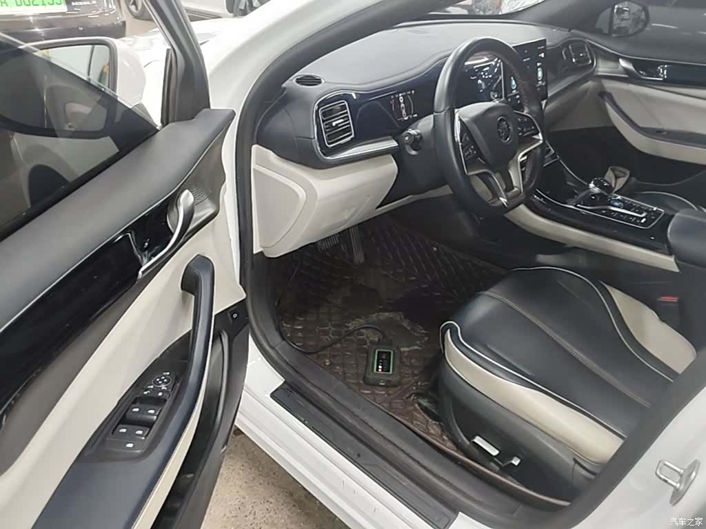 BYD Qin, 2023 16