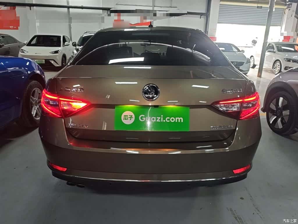 Skoda Superb, 2016 6