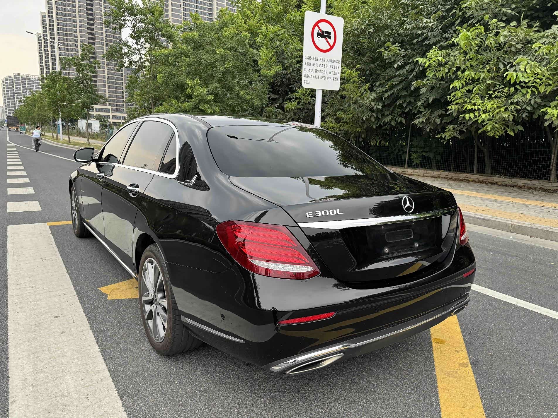 Mercedes-Benz E-Class, 2019 7