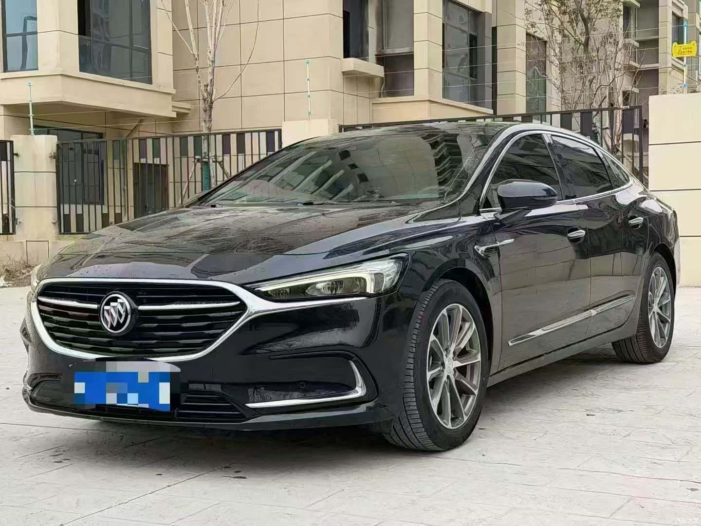 Buick LaCrosse, 2021 1
