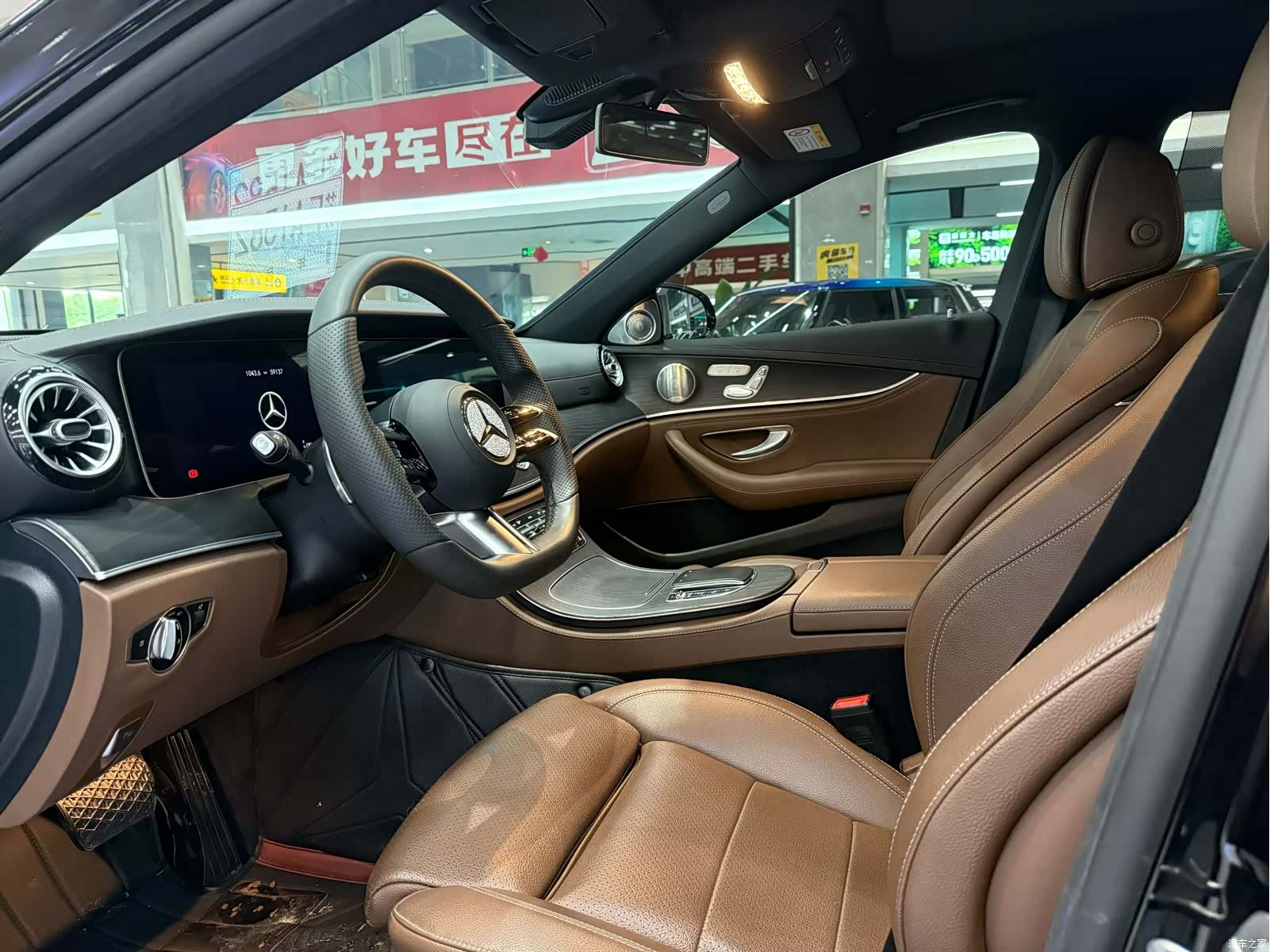 Mercedes-Benz E-Class, 2022 4