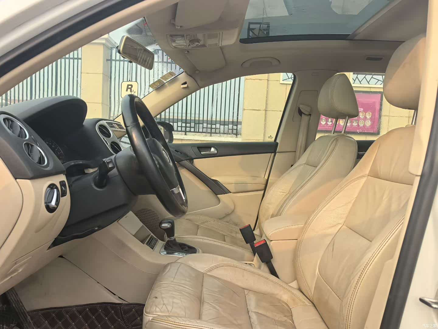 Volkswagen Tiguan, 2011 4