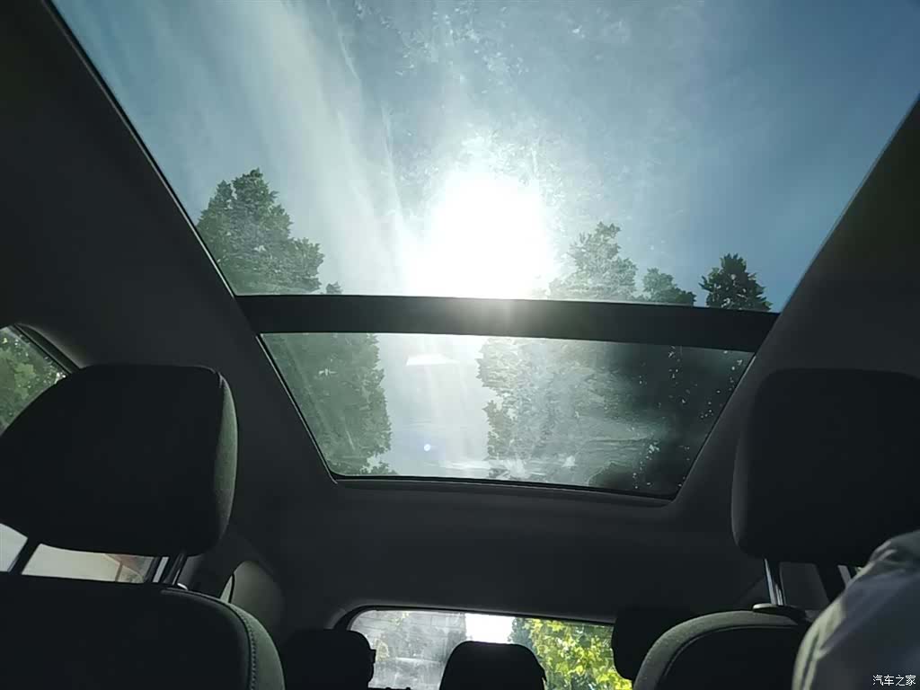 Roewe RX5, 2021 18