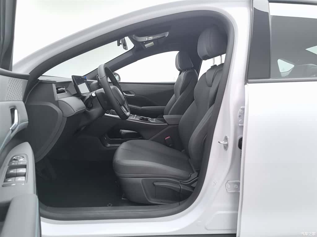 BYD Qin, 2026 10