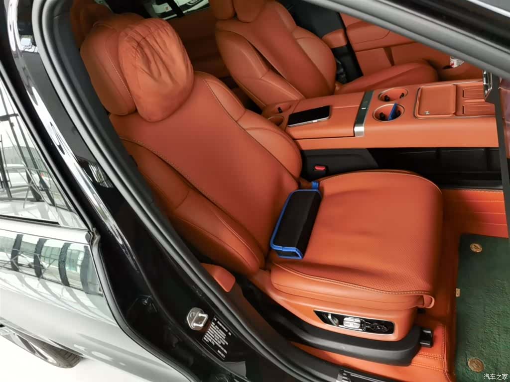 Li Auto L9, 2023 25