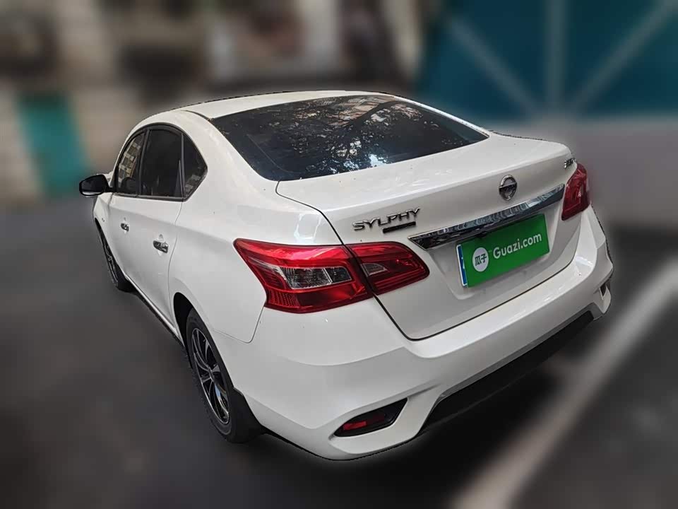 Nissan Xuan Yi