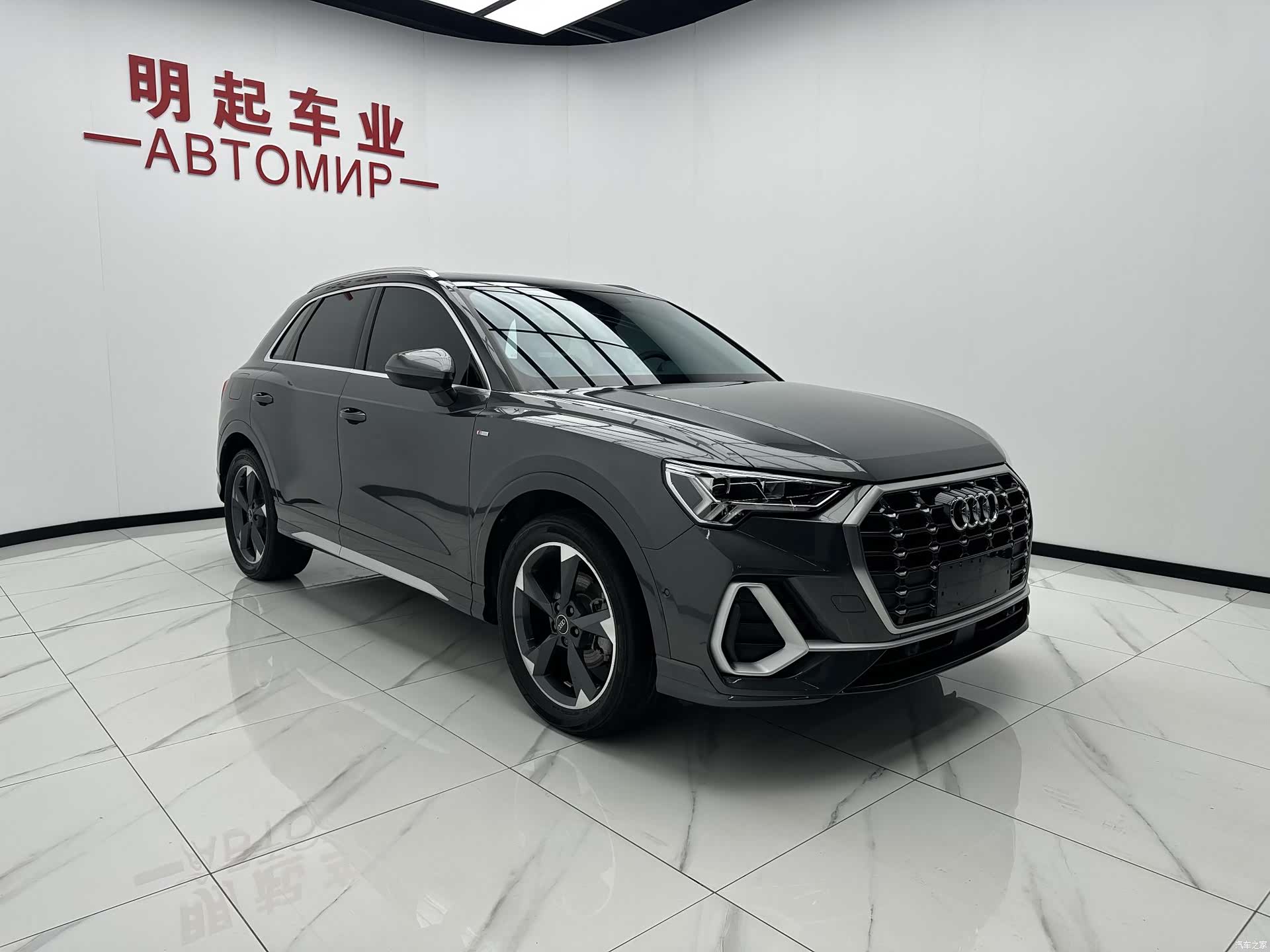 Audi Q3, 2022 3