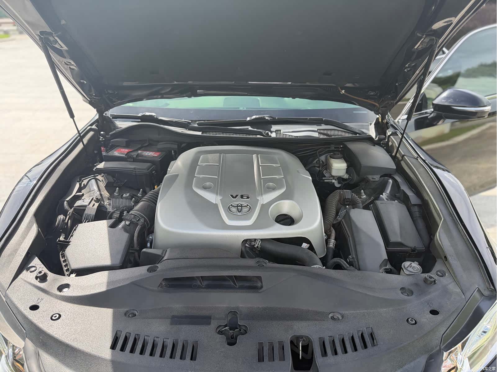 Toyota Crown, 2015 12
