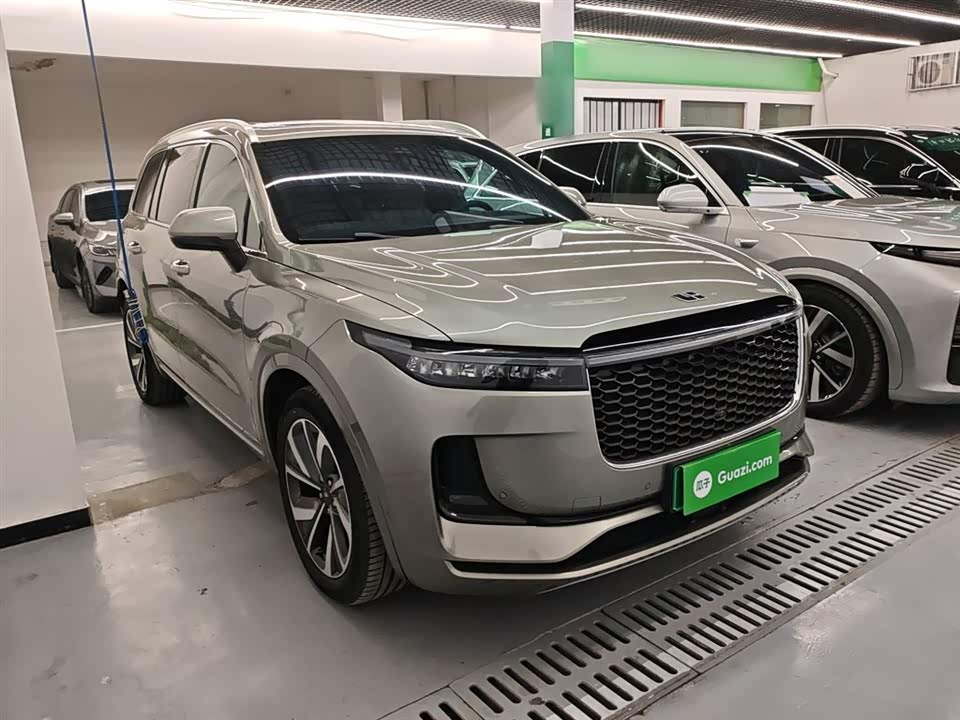 Li Auto Ideal ONE