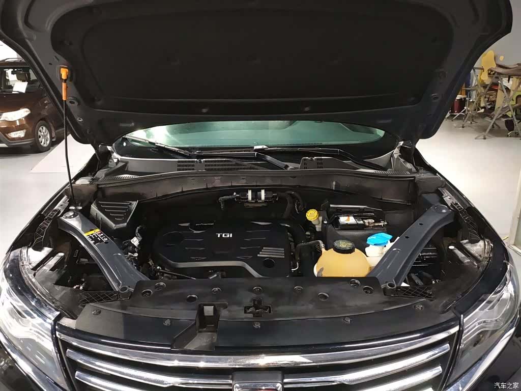 Roewe RX5, 2021 16