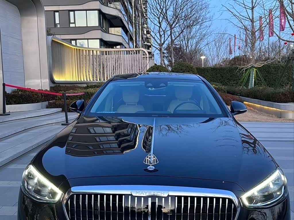 Mercedes-Benz Maybach S-Class