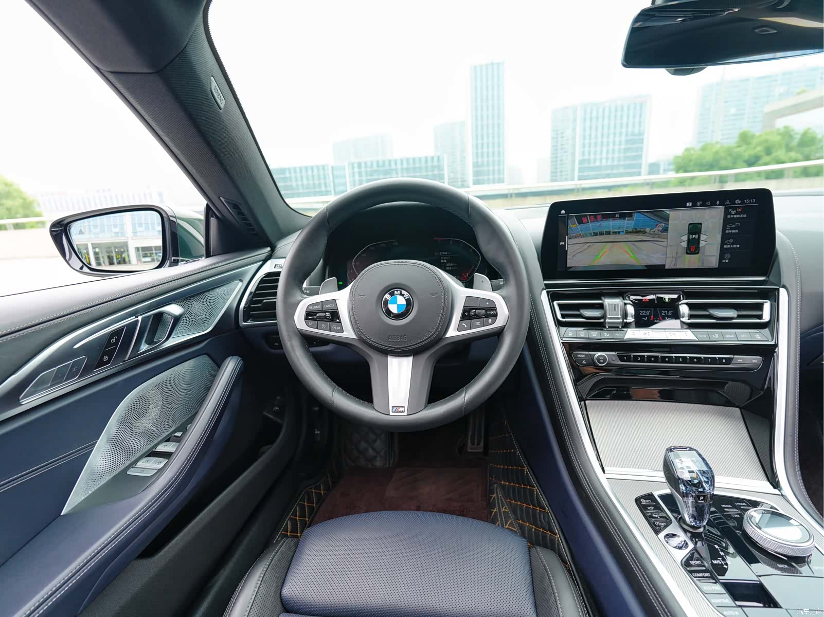 BMW 8 Series, 2023 12