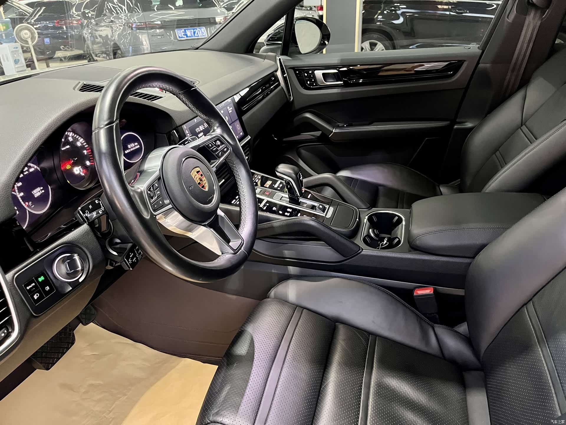 Porsche Cayenne, 2018 10
