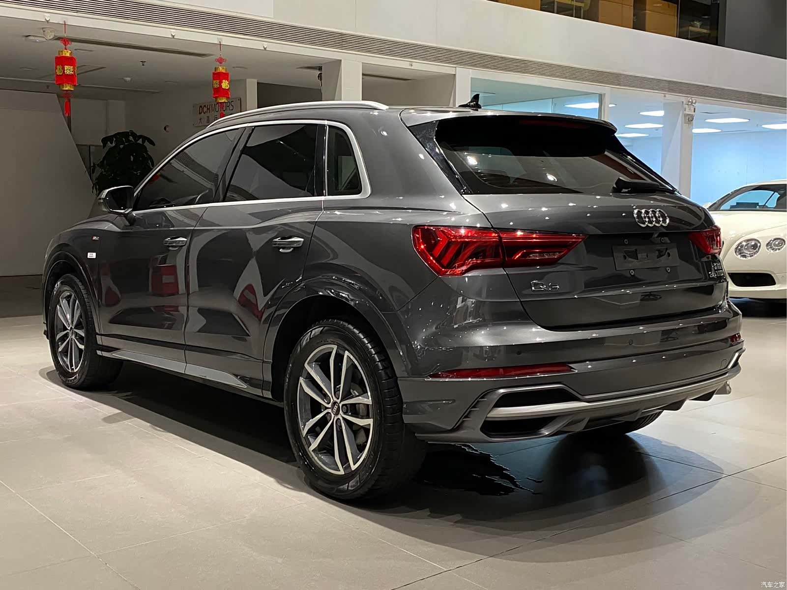 Audi Q3, 2022 6