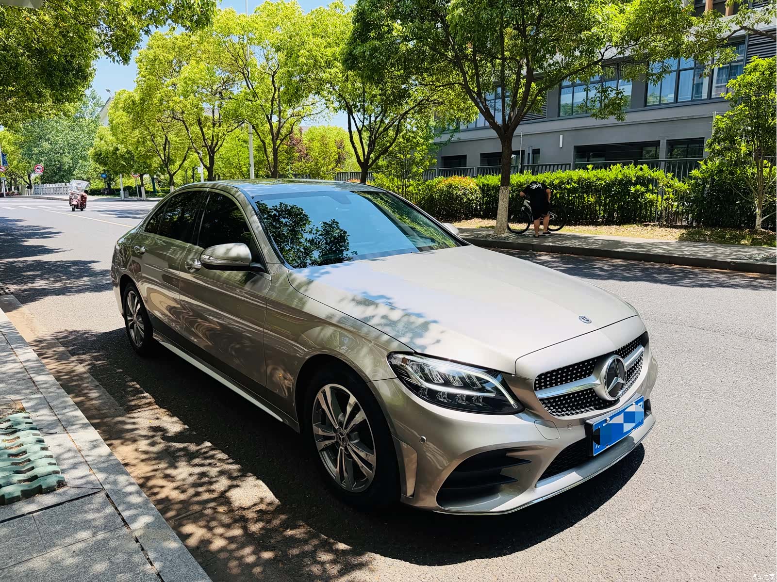 Mercedes-Benz C-Class, 2020 3