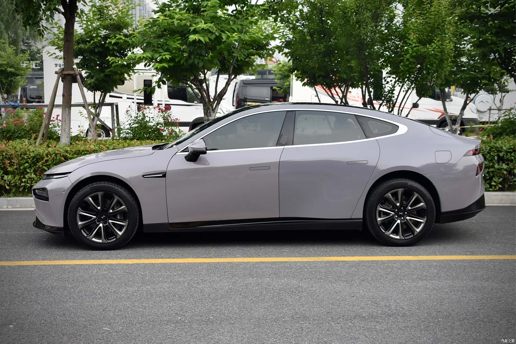 Xpeng P7, 2021 2