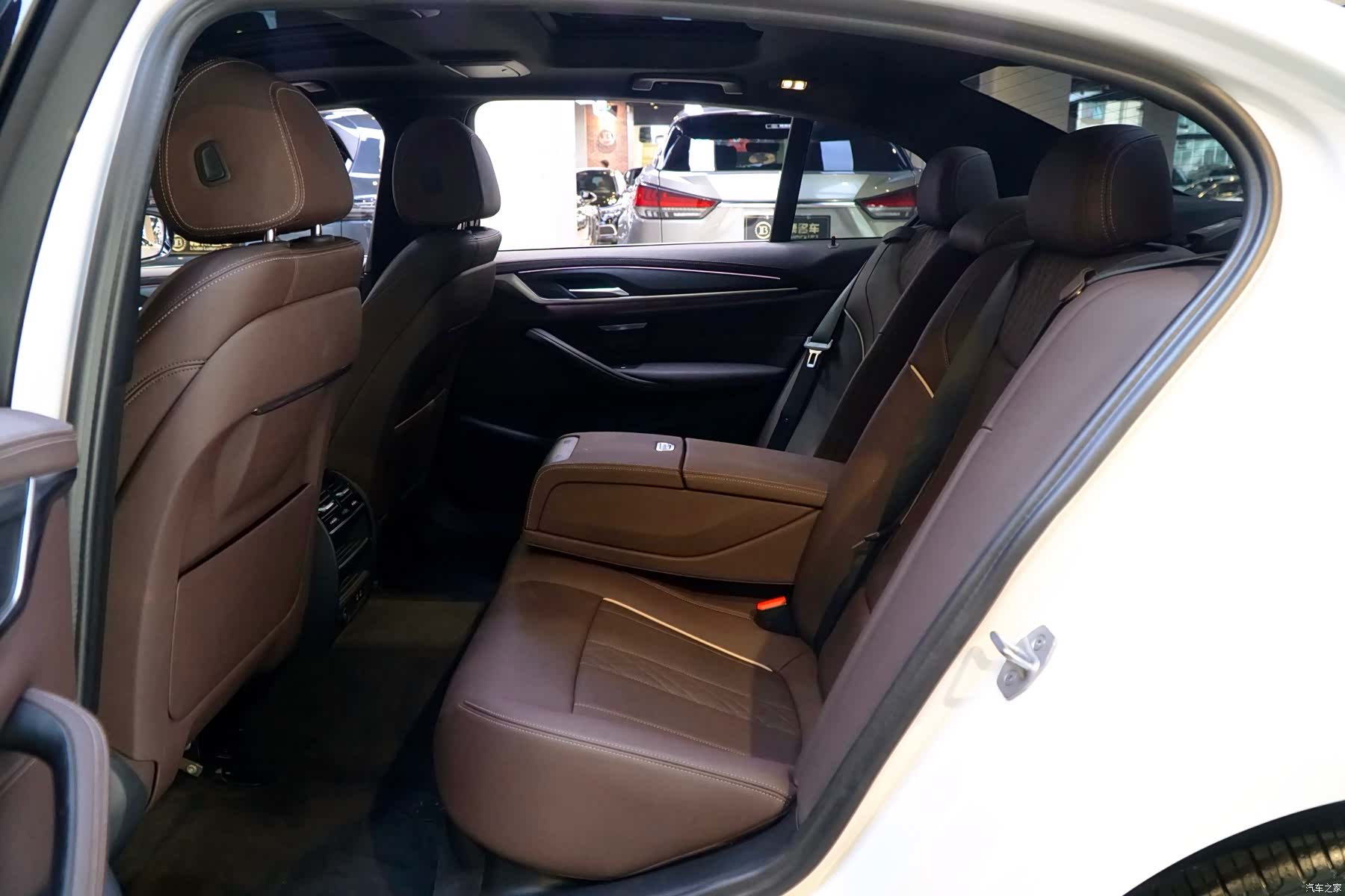 BMW 5 Series, 2023 6